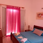 Vaggelis Apartments